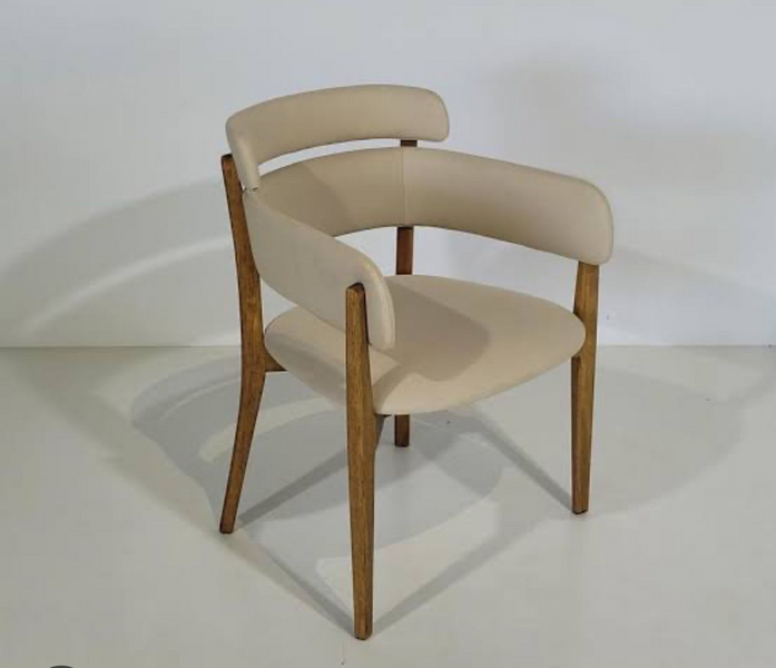 LIDER CADEIRA TIRAS - EST. MAD - TECIDO LISO H10008 - ACABAMENTO FREIJO FAVO - EMB