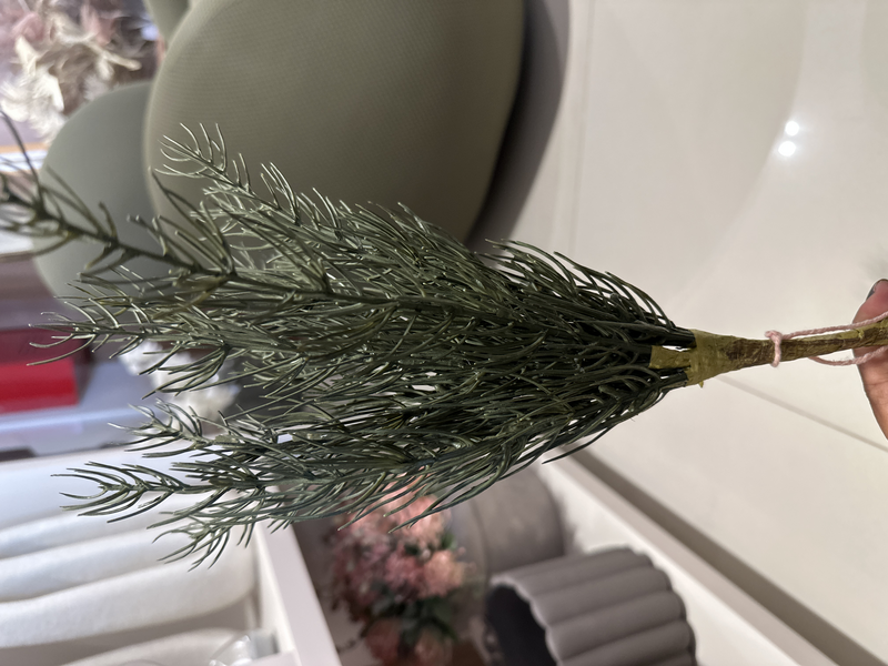 BRILLIANCE BUQUE ALECRIM - ALT 38 CM