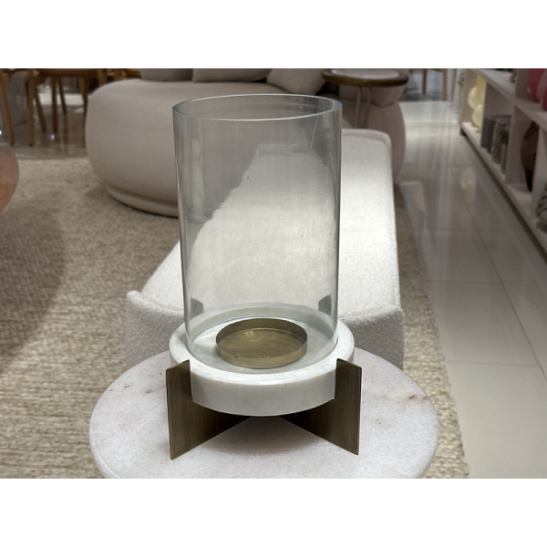 LUCATTI CASTICAL EM METAL, MARMORE E VID