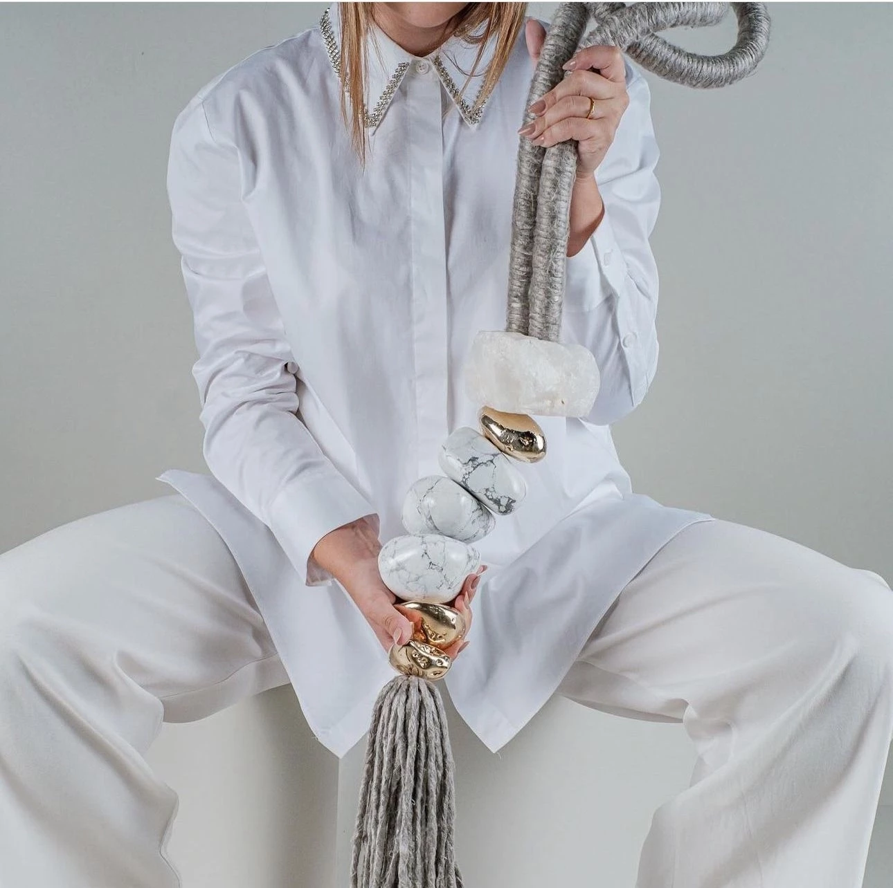 Colar Howlita Branca